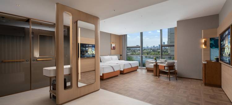 艺龙酒店(青岛黄岛金沙滩度假区店)图片