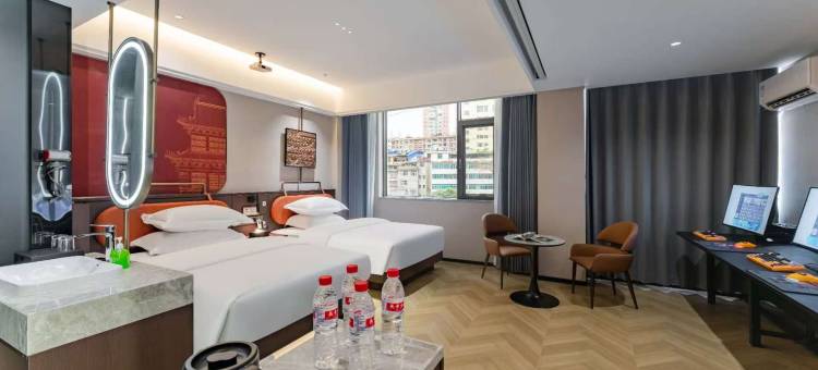 悦尚智选酒店(金平店)图片