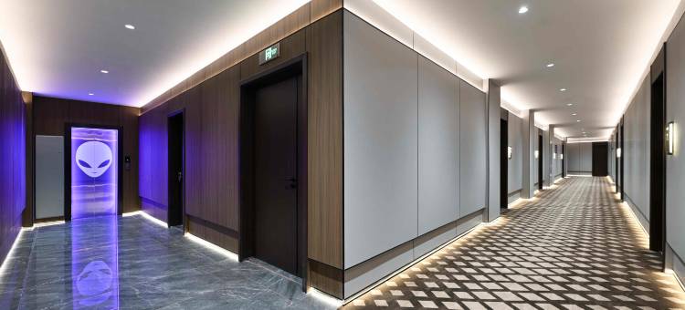 和光·ALIENSPACE外星人电竞酒店(青岛台东步行街台东地铁站店)图片