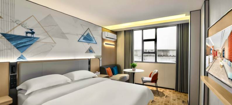 四季如居酒店(玉林十字街云天宫店)图片