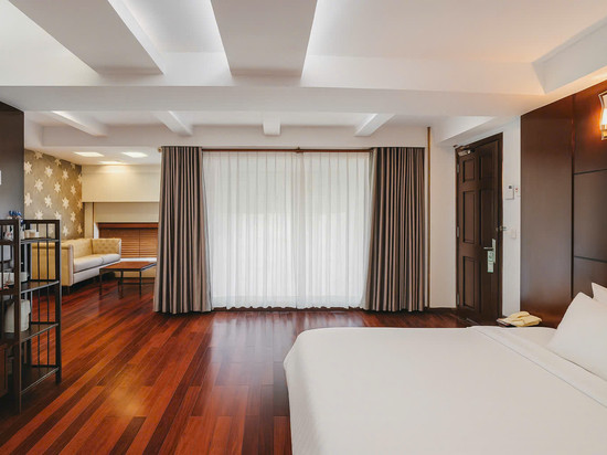 老西贡酒店(西贡会展中心富美兴店)