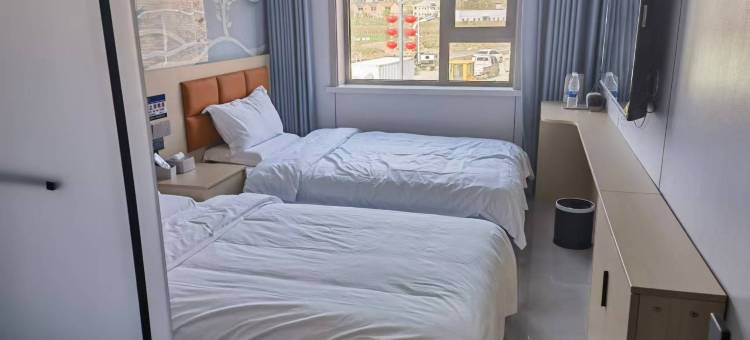 河畔轻居快捷酒店图片