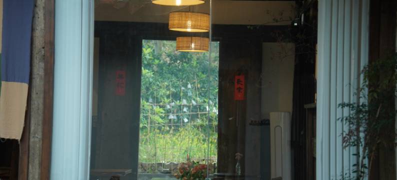 石頭會唱歌·舊寨山間民宿图片