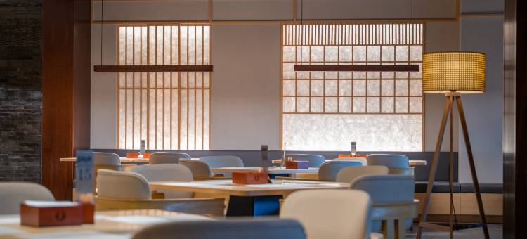 泰安建国璞隐园林式酒店图片