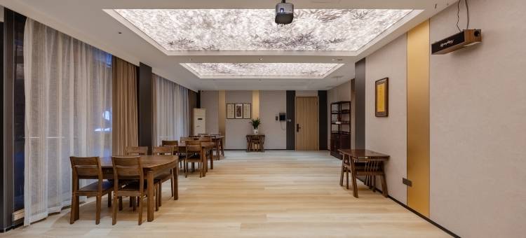 曼凡酒店(镇江高铁万达广场店)图片