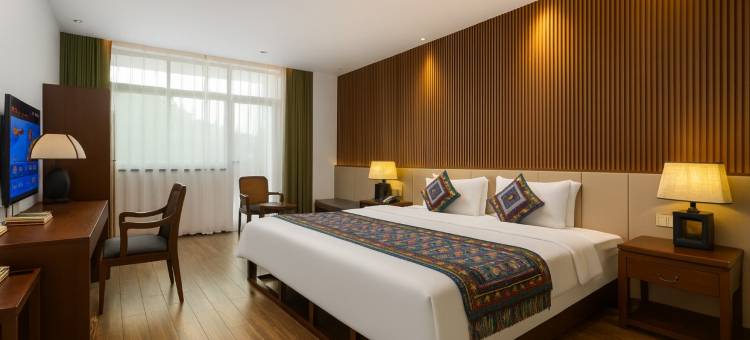 天艺精品酒店(保亭七仙广场店)图片