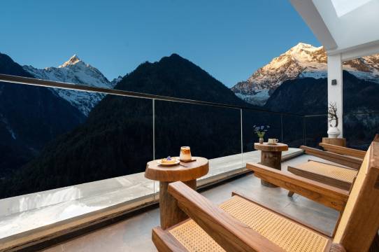 雨崩愈见山·雪山民宿图片