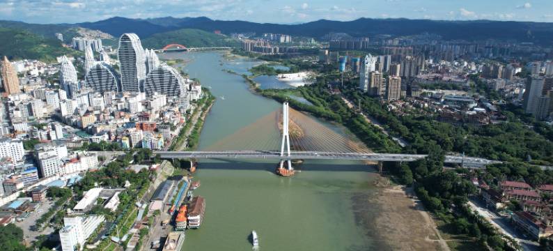 御品景江度假酒店(西双版纳景洪告庄星光夜市店)图片