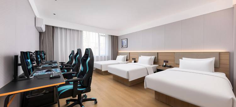 雷神电竞酒店(朔州朔城区建设路店)图片