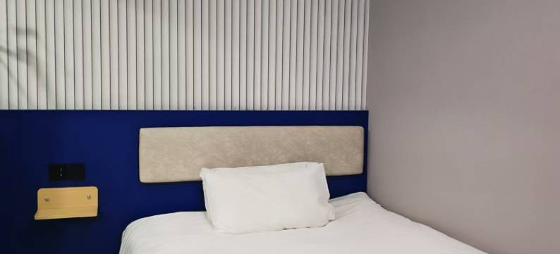 7天酒店(上海陆家嘴源深路地铁站店)图片