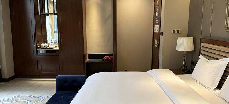 稻城日瓦翔云酒店图片