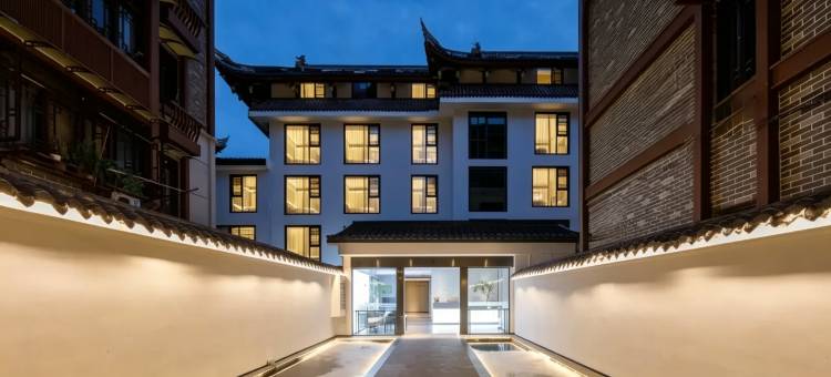龚禧里·玺阁酒店(成都宽窄巷子人民公园店)图片