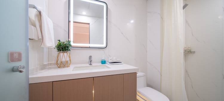 银座精宿酒店(济南长清经十西路大学路公交站店)图片