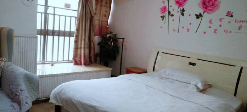 米朵民宿(重庆观音桥地铁站店)图片