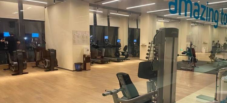 沐光里海边民宿(孤独图书馆礼堂店)图片