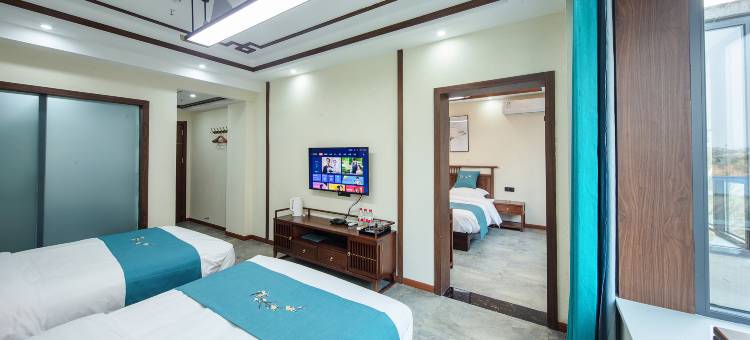 依山居智能酒店(武当山景区游客中心店)图片