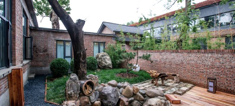 真顺·云放汤泉艺术酒店图片