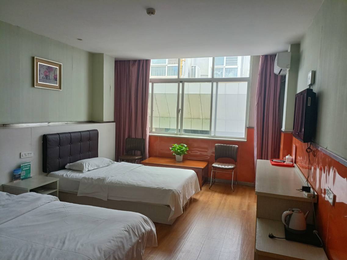 安康九九商务宾馆