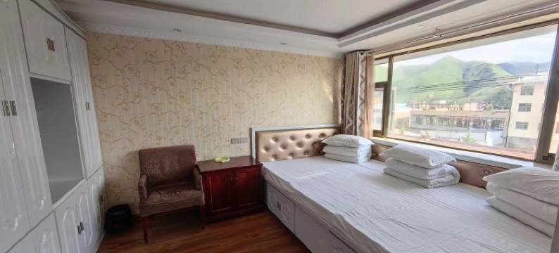 碌曲皓玥宾馆图片