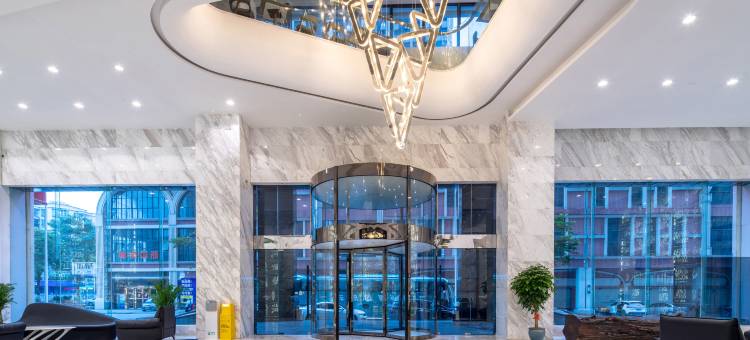 清远美林国际酒店(清新古龙峡飞来湖公园店)图片