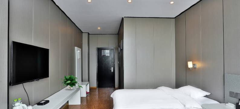 都市118精选酒店(青岛城阳富达国际汽贸城店)图片