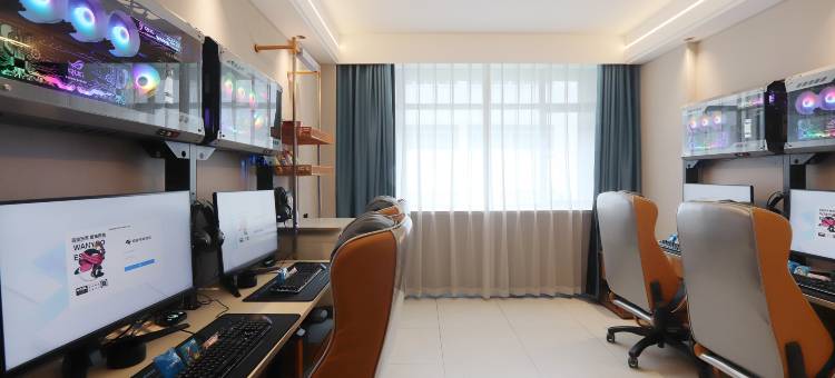 网鱼电竞酒店(苏州太仓南洋广场店)图片