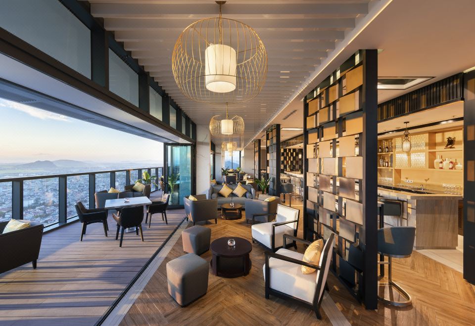 Melia Vinpearl Thanh Hoa Hotel Overview