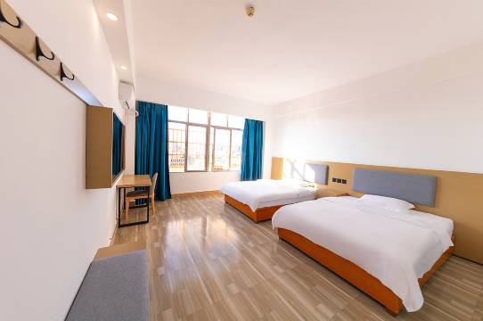 陵水鸿枫酒店(海韵广场店)