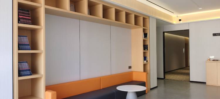 兰坪云上智能酒店图片