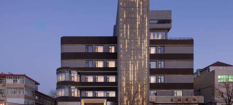 天津璞晶唯庭酒店(东丽广场张贵庄地铁站店)图片