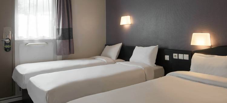 萨克莱住宿加早餐酒店(B&B Hôtel Saclay)图片