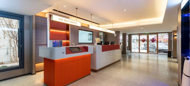 柏曼酒店(济南泉城广场趵突泉店)图片