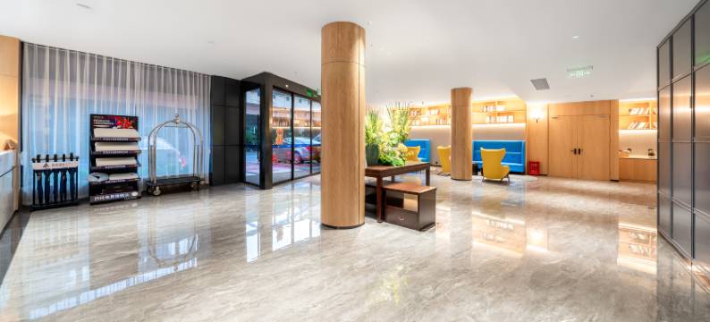 柏源雅庭酒店(青秀山地铁站店)图片