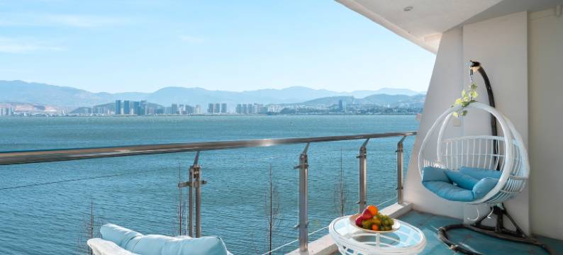 泊悦·海景日出观景美宿(大理洱海生态廊道店)图片