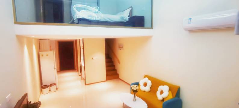 爱尚寓海景Loft公寓(青岛方特店)图片