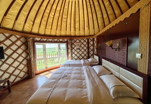 Huiteng Xile Grassland Mongolia Daying Hotel Overview