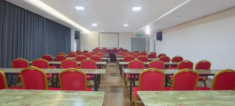 途客轻居酒店(商丘高铁站港汇万达店)图片