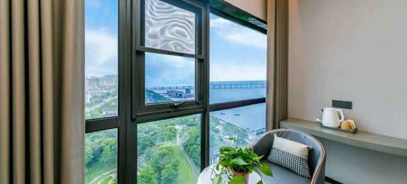 舟山岚风智能海景酒店(普陀半升洞码头店)图片