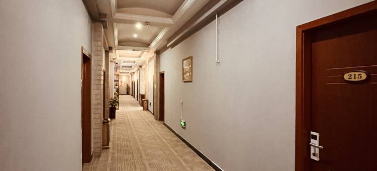 井研国宾主题酒店图片