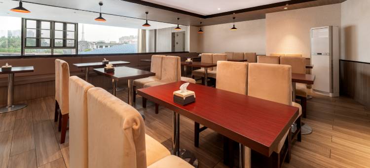 汉庭酒店(秦皇岛金梦海湾东北大学店)图片