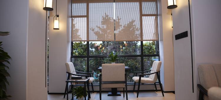 龙瑞酒店(尚品时代广场西南石油大学店)图片