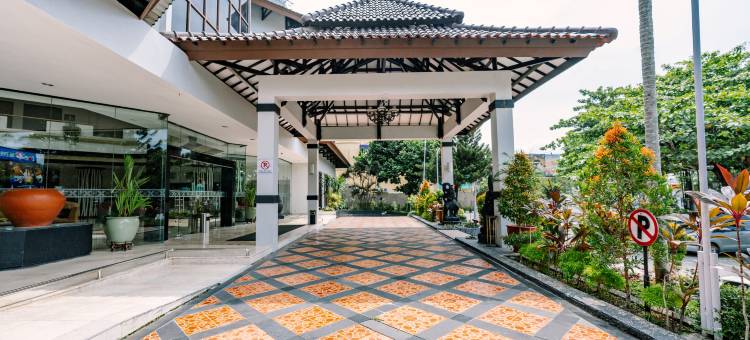 Grand Diamond Hotel Yogyakarta (Formerly Grand Quality Hotel)图片