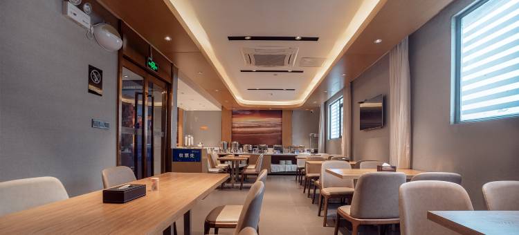 雅斯特酒店(南宁科园大道动物园地铁站店)图片
