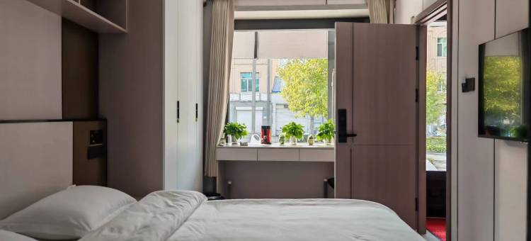 嘉荫嘉途智享宾馆图片