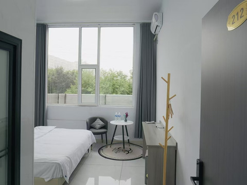 非常空间民宿(垣曲人民医院店)