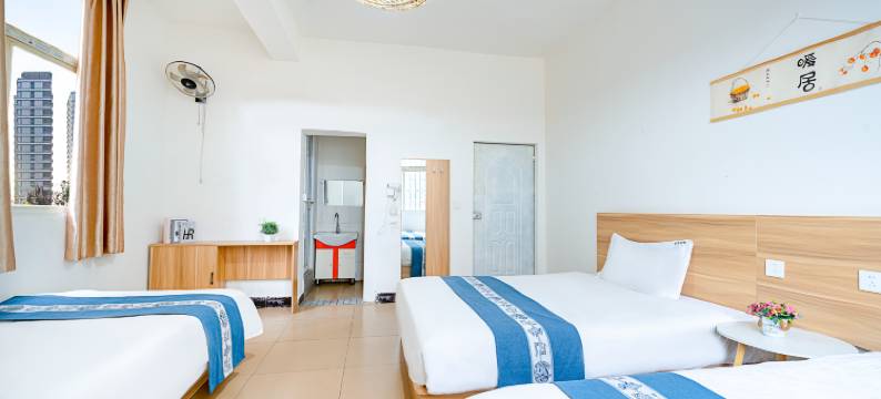 昆明栖语宾馆(滇池学院店)图片