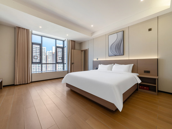 廉江阳光智能酒店(塘蓬镇第一中学店)