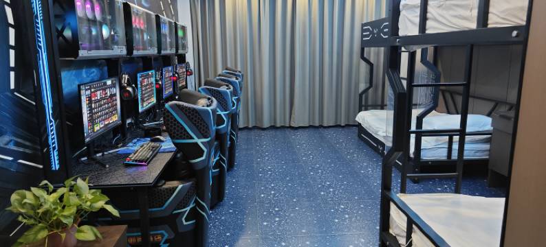 御竞酒店(化隆县群科新区中心广场店)图片