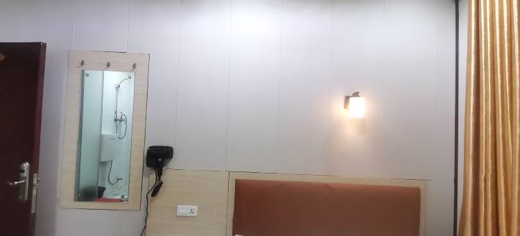 武汉泰坤时尚旅馆(武昌火车站店)图片