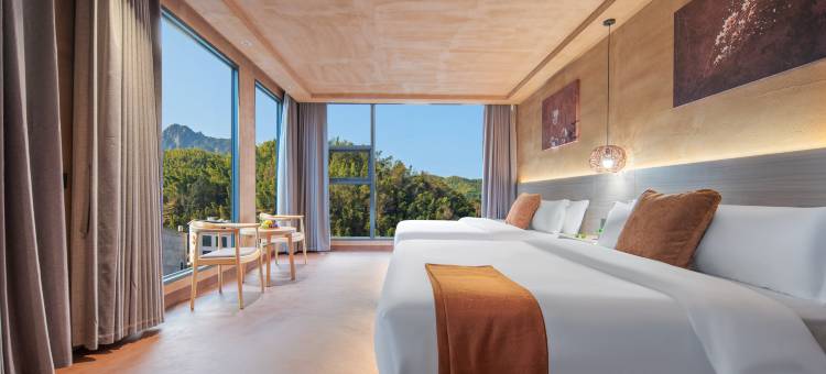 云隐山居民宿(莽山大峡谷漂流景区店)图片